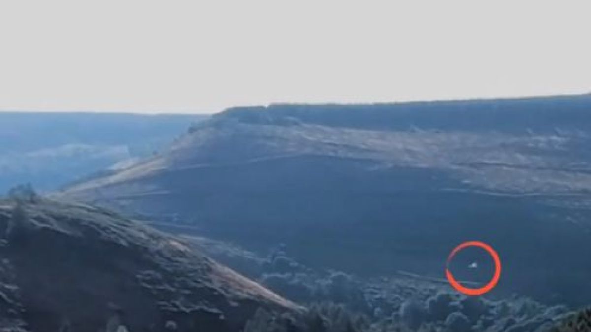 Дрон засне нещо невиждано бързо НЛО в Уелс (ВИДЕО)