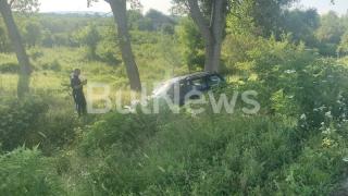 Кола падна от мост в Криводол, СНИМКИ показват ужаса