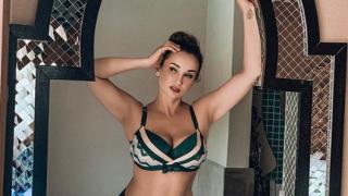 Знойна тв-водеща примамва мъжете с пикантна СНИМКА