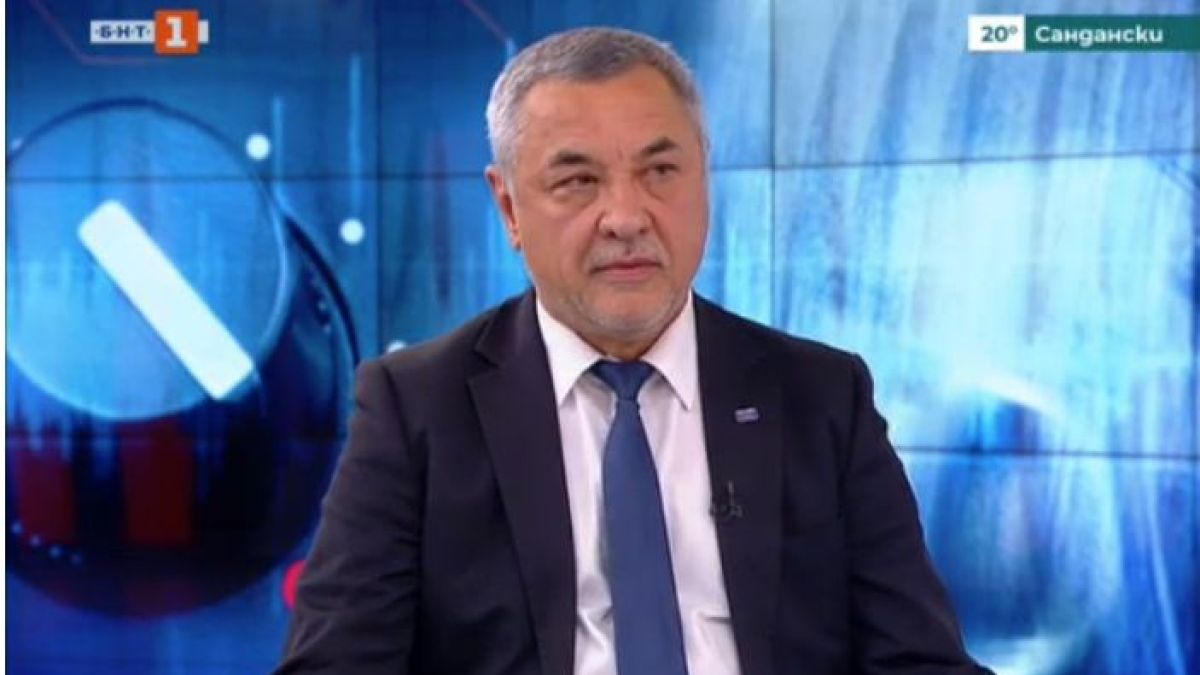 Валери Симеонов настоя за спешен коалиционен съвет и скочи на ГЕРБ