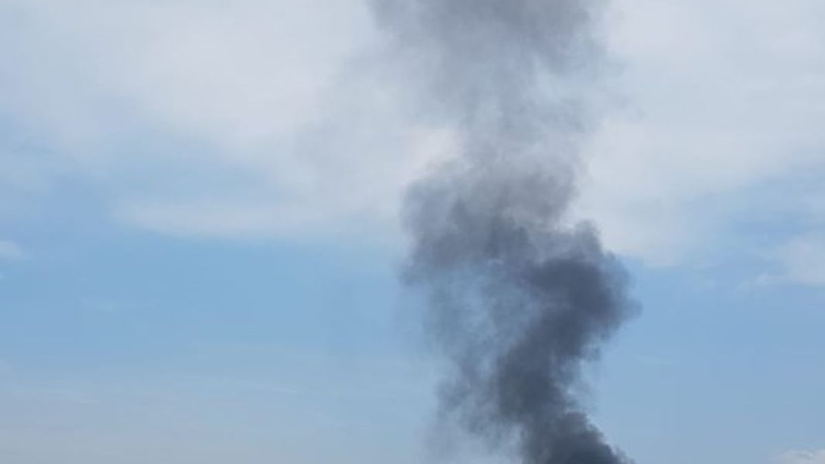 Извънредно и първо в БЛИЦ! Огнен ужас в столичния "Бъкстон"! (СНИМКА)