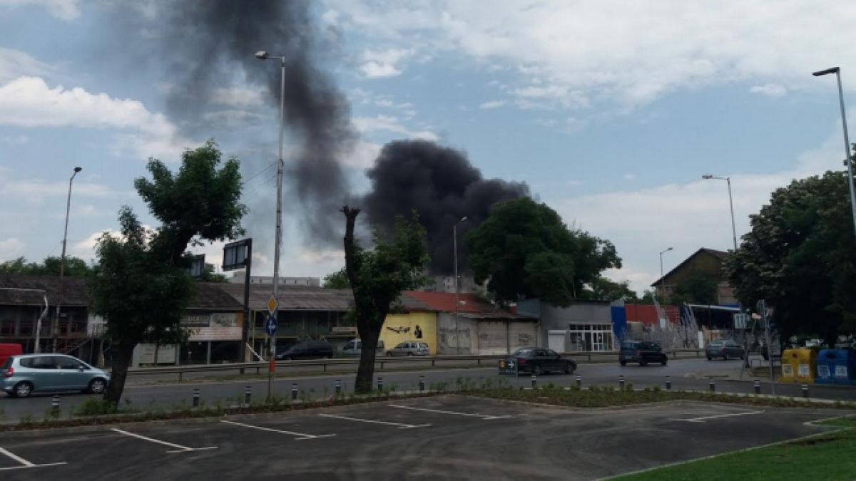Подробности за пожара на Сточна гара, който подплаши столичани