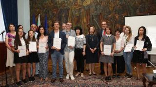 Петър Стоянов награди  победителите в Националния исторически конкурс
