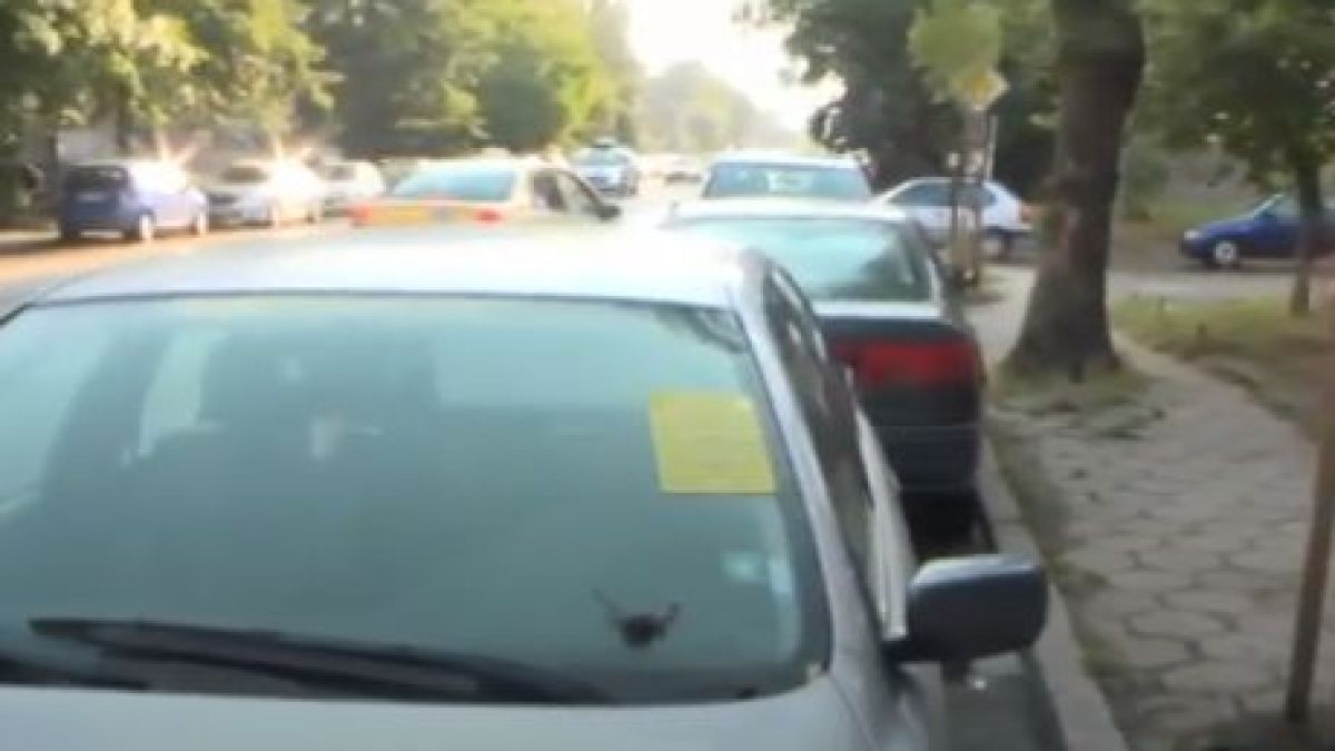 Над 14 000 паркоместа в София са неизползваеми, защото...