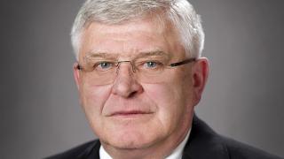 Министър Ананиев съобщи важна новина за болниците във Видин, Враца и Монтана