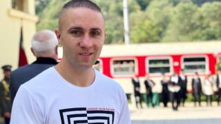 Какви ги върши в Слънчев бряг скандалният репортер на Господарите Митко Върбанов (СНИМКИ)