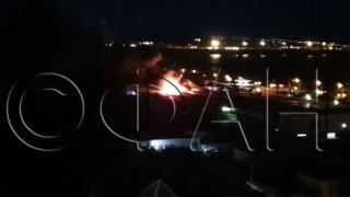 Голям пожар лумна на централния пазар в Магнитогорск (ВИДЕО)