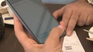 Ето как лесно да разберете истинска или фалшива касова бележка са ви дали (ВИДЕО)