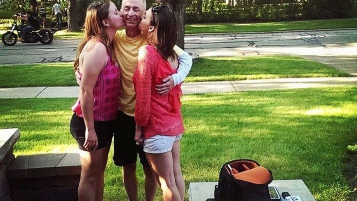 Две сестри дадоха по бъбрек на непознати, за да не страдат като баща им 
