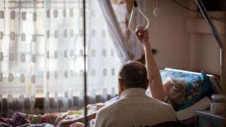 Смъртта е на прага: Тези 4 неща чувстват хората, преди да умрат