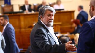 Само в БЛИЦ! Папата с важно послание към Вежди Рашидов и жена му
