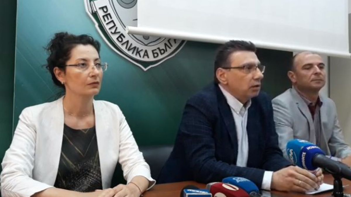 Сензационни данни за хероина за милиони левове, намерен в Бургас (СНИМКИ/ВИДЕО)