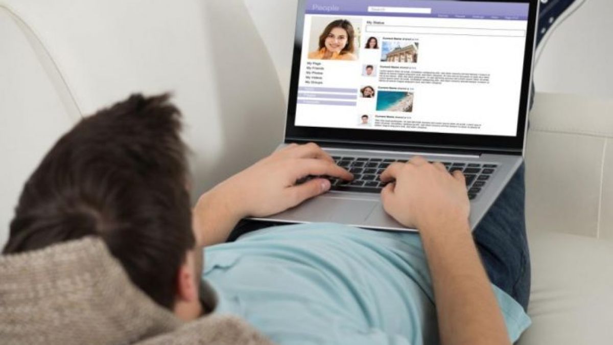 Свалячът от Tinder, измамил стотици европейки, бе арестуван в Атина 