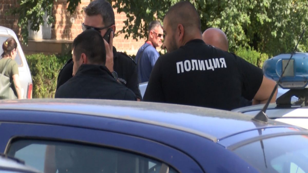 Горещи подробности около спецакцията в Казанлък (ВИДЕО)
