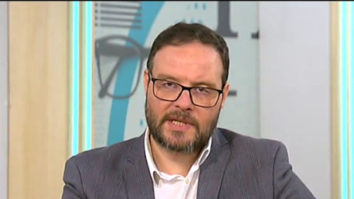 Десислав Чуколов изригна: Възмущаваме се на изрода, който хвърли детето си от мост, но не и на...