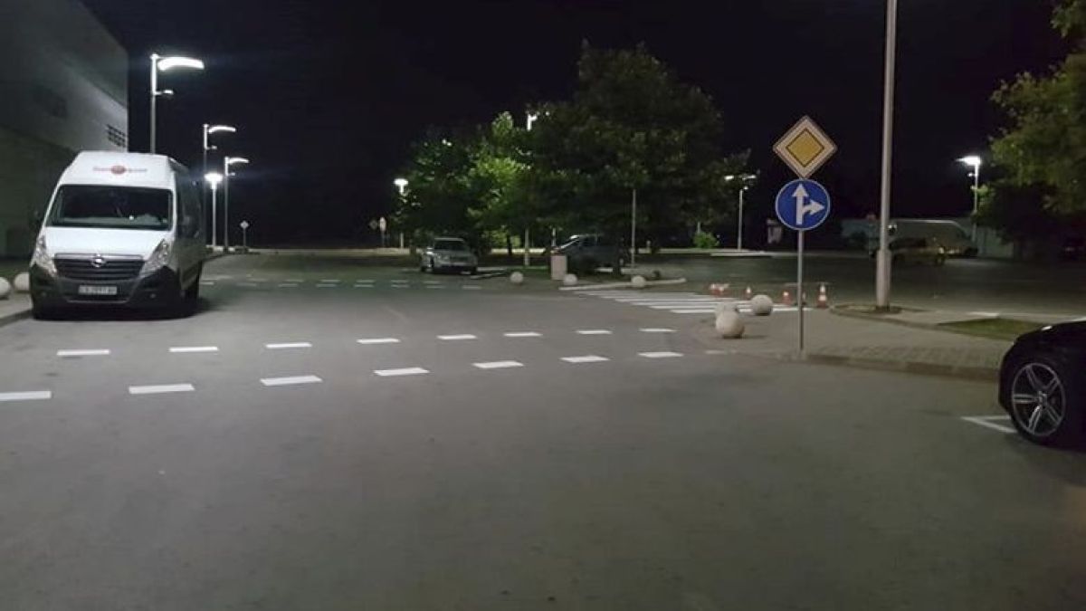 Клиенти в капан на русенски мол (СНИМКИ)