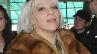 Шармантната Джуджи го закъса
