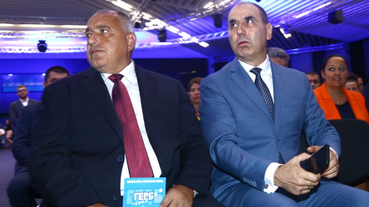 Версия: Бoриcoв и Цвeтaнoв в пряк сблъсък за Русе 