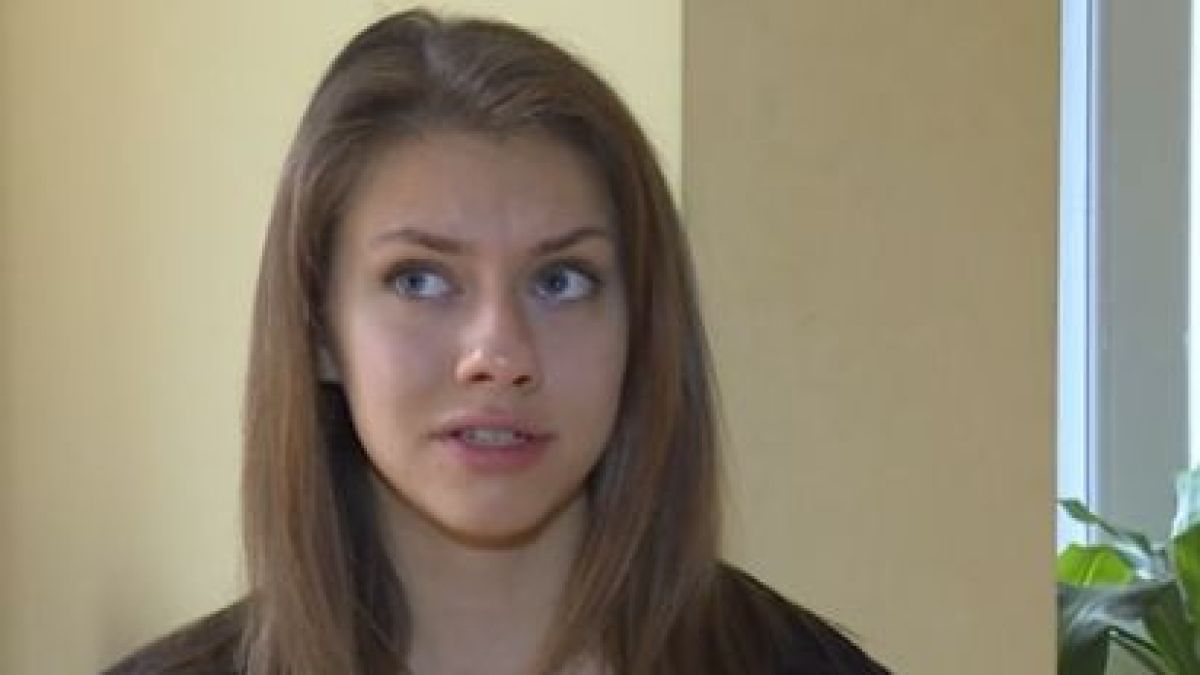 17-годишна българка стана жертва на долен номер на "Уиз ер"