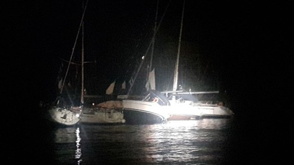 Паника в Хърватия, шест деца изчезнаха в бурното море