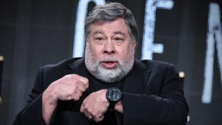 Съосновател на Apple ни съветва да се махнем от Фейсбук, ето защо (ВИДЕО)