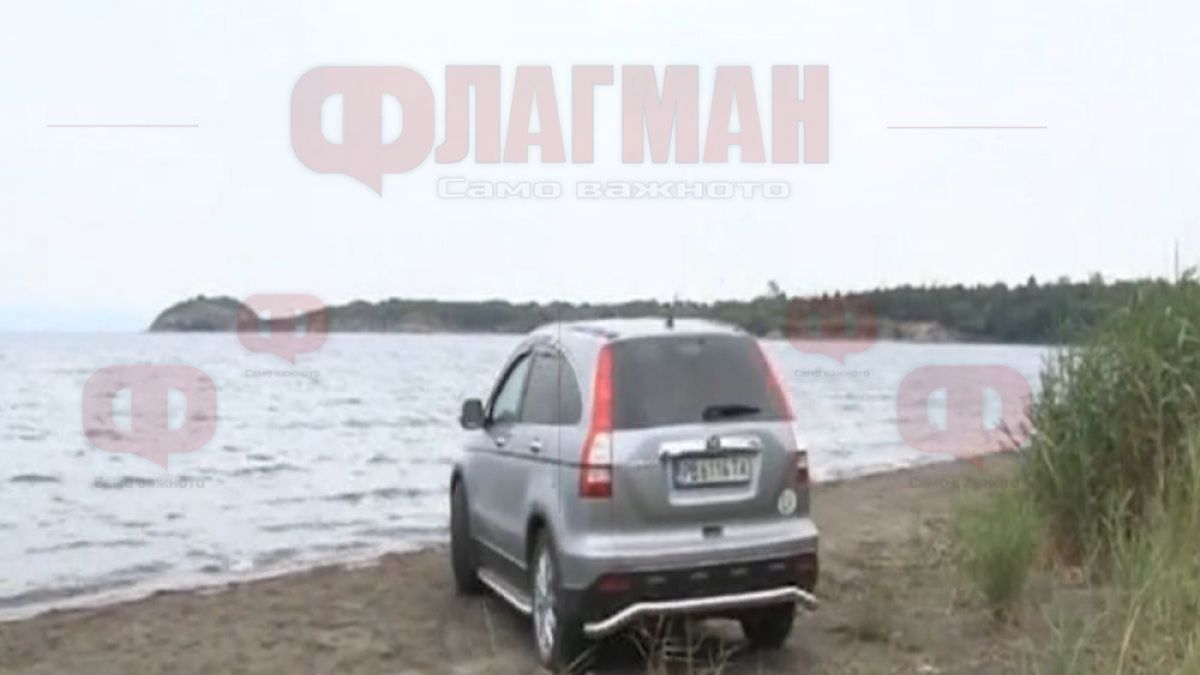 Нови простотии с джипове на два от най-красивите наши плажа 