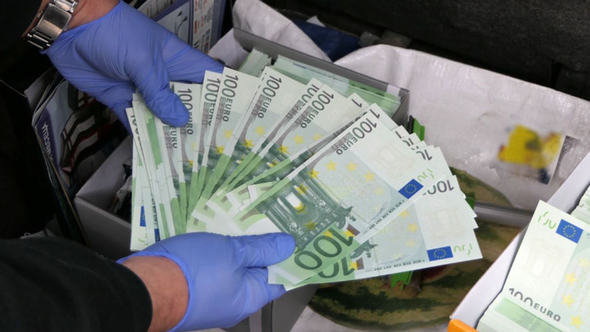 Шеф от ГДБОП разкри какви са царете на фалшиви пари у нас