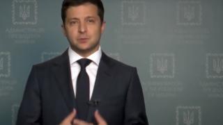 Зеленски иска лустрация на Порошенко и всичките му чиновници (ВИДЕО)