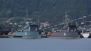 ВМС са на крак! Отблъскват заедно с Алианса врагове под, по и над морето (СНИМКИ)