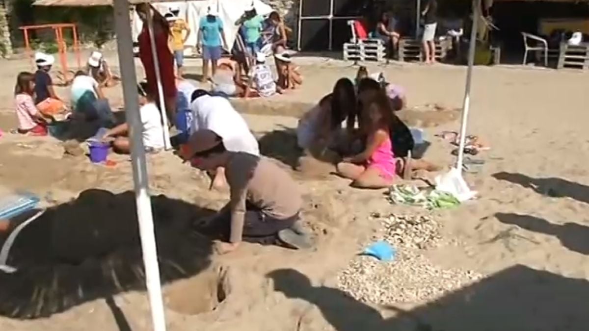 Малки скулптори ще творят уникални пясъчни фигури в Балчик (ВИДЕО)