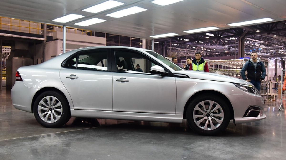 Завръщане: Вижте как изглежда новият SAAB 9-3 (СНИМКИ)