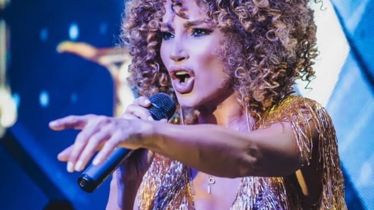 Още една певица би шута на "Пайнер", искала да прави... 