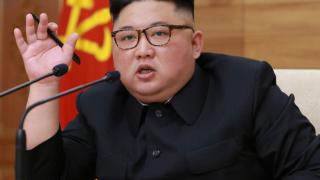 "Уолстрийт джърнъл": Ким Чен-ун си купил два бронирани мерцедеса въпреки санкциите