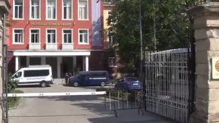 Задържан при акцията в ДФ "Земеделие" държал супер мерцедес в гаража на Миню Стайков (СНИМКА)