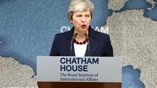 Тереза Мей с тъжна и горчива последна реч пред парламента 