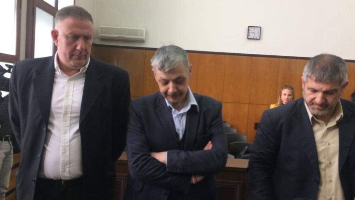 Майката на Плъха проклина съда, прокурор и адвокат възмутени от оправдателната присъда за д-р Димитров