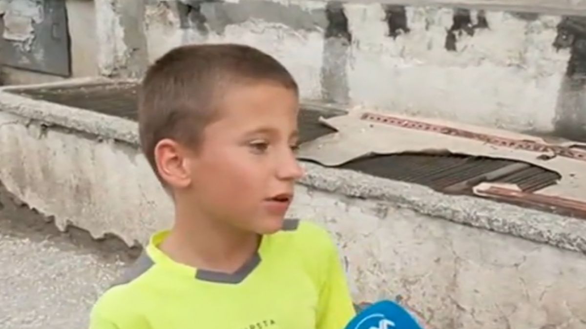 Малкия Александър разказа как го е шамарил полицай