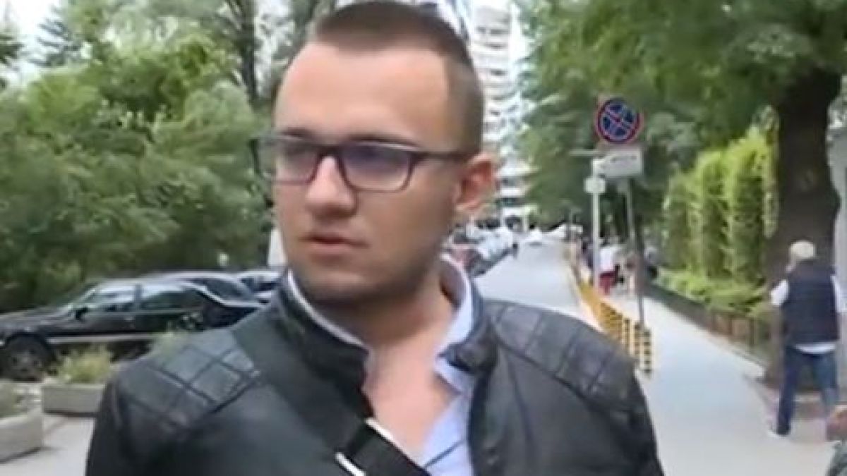 Хакерчето Крис проговори: Пуша цигари за 5 лева и ям дюнери от лавката (СНИМКИ/ВИДЕО)