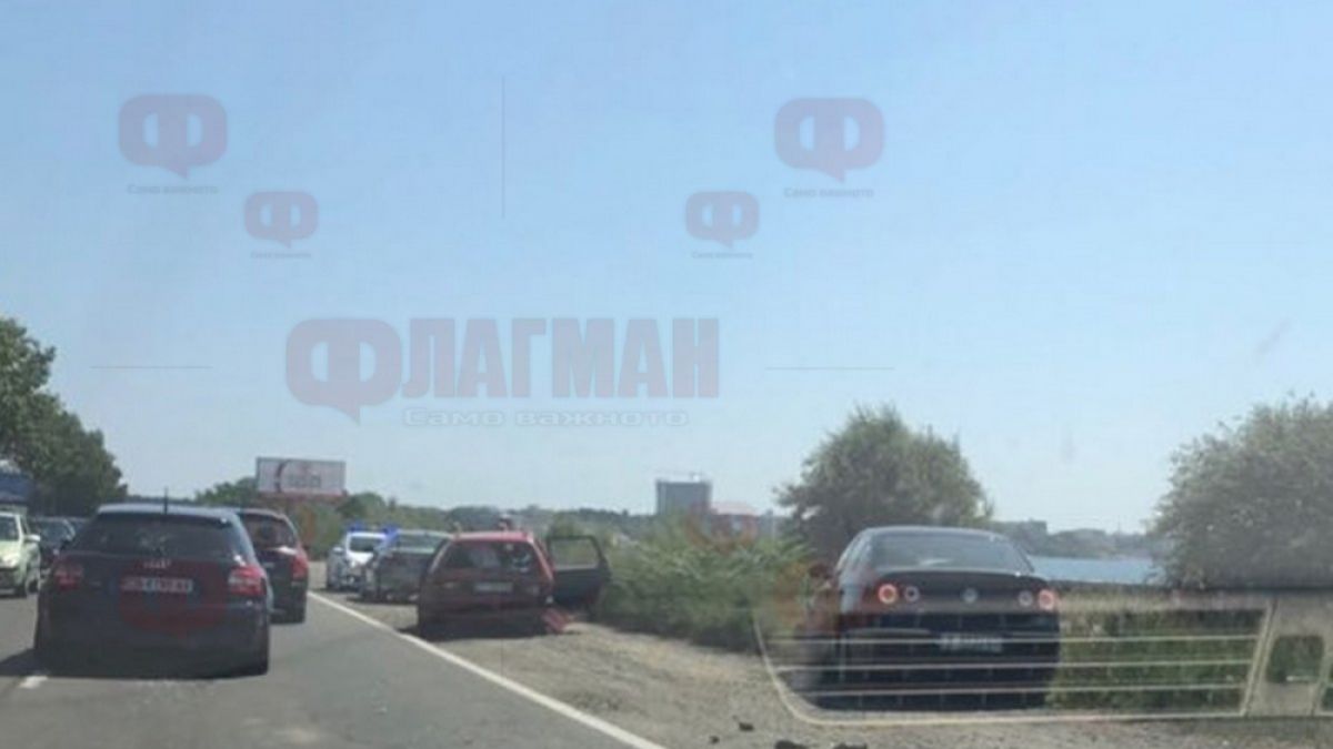Верижна катастрофа направи километрична тапа на пътя към Поморие (СНИМКИ) 