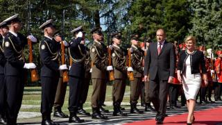 Румен Радев се срещна с атрактивната хърватска премиерка СНИМКИ