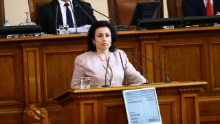Министър Танева със страшни разкрития за африканската чума
