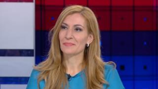 Министър Ангелкова обясни на какво се дължи спадът на туристи на Черноморието