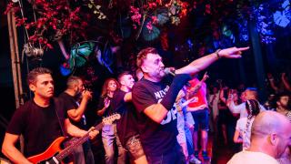 Кошмар за Любо Киров на почивката му в Гърция! СНИМКИ