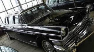 Лимузината на соцелита - как се правеше ЗИЛ-111