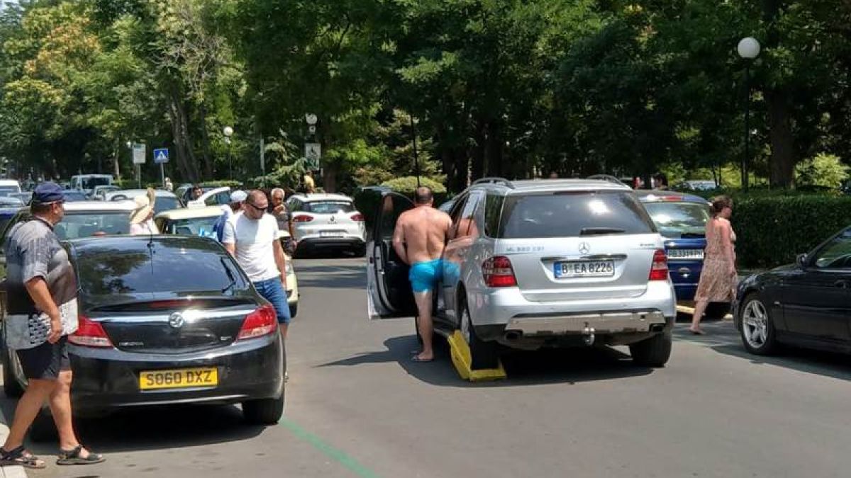 Чужденец подкара закопчан джип в Бургас СНИМКА