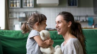 Майка на пет деца у нас получи неочаквана изненада от правителството 