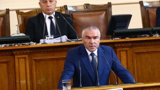 Марешки: Защо европейските пенсионери ходят по екскурзии, а нашите се чудят как да изкарат месеца?