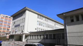 Свободни места и след трето класиране в елитните гимназии на София