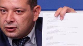 Гърми скандал! „Лев Инс” алармира: вестник „Капитал” ни рекетира	