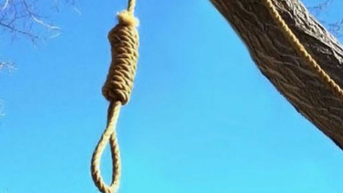 Трагедия в горнооряховско село: Дядо намери внука си обесен 